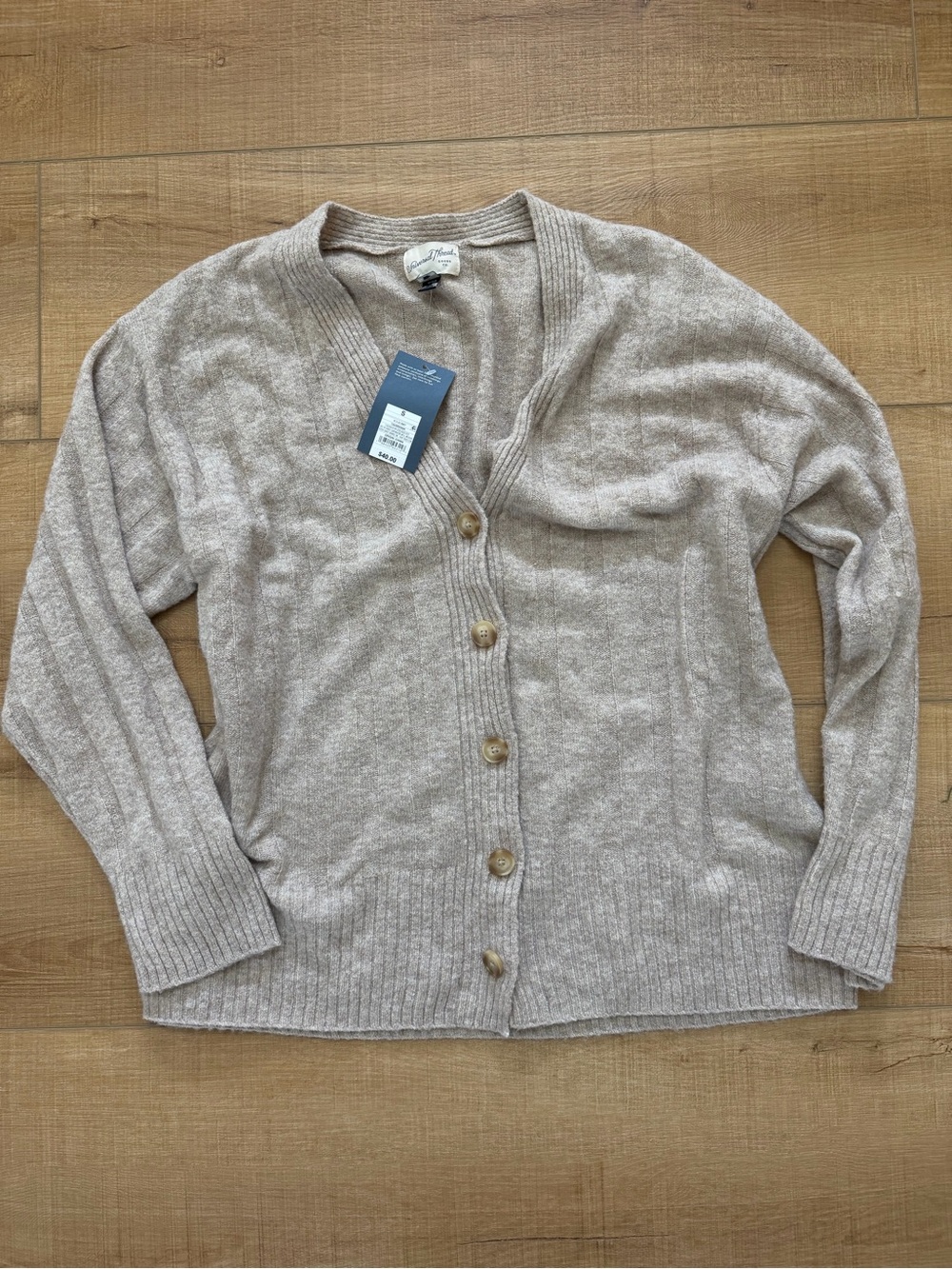 Universal Threads Cozy V-Neck Button-Front Cardigan Sweater - Beige